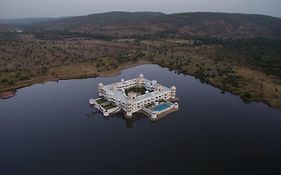 Juesta Lake Nahargarh Palace, Chittorgarh